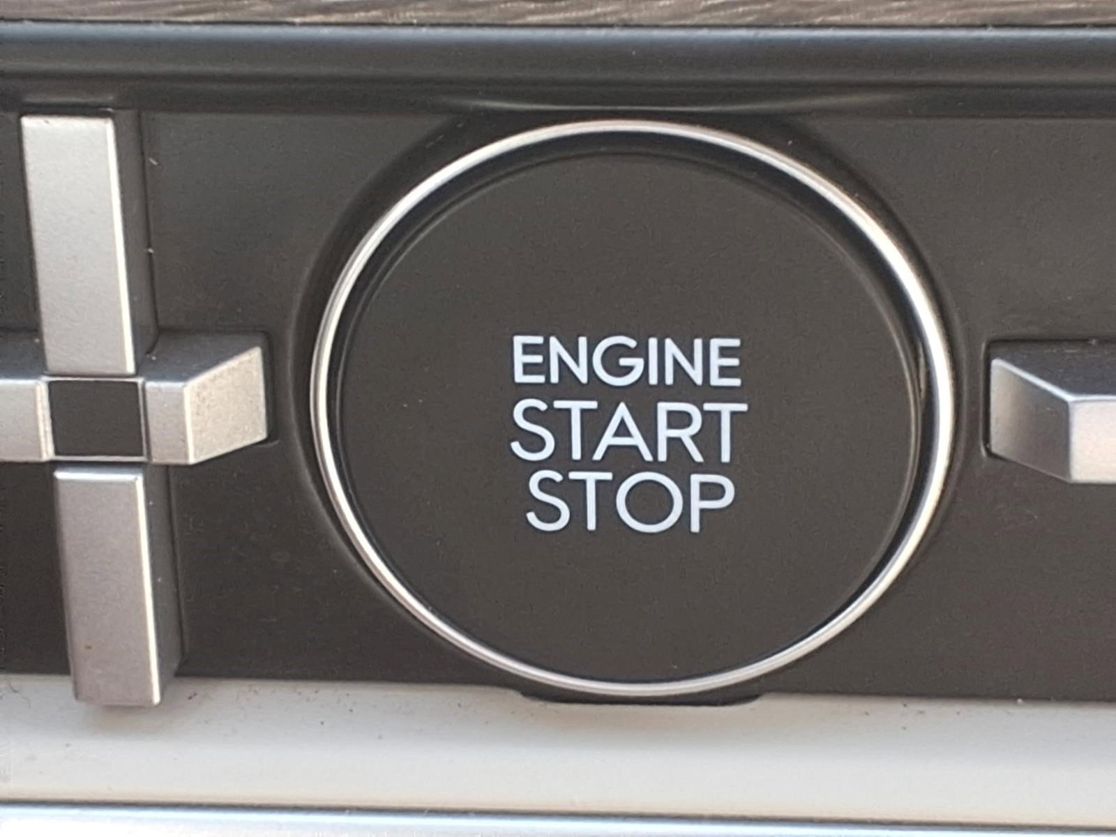 Used 2024 Hyundai Santa Fe Calligraphy image 16