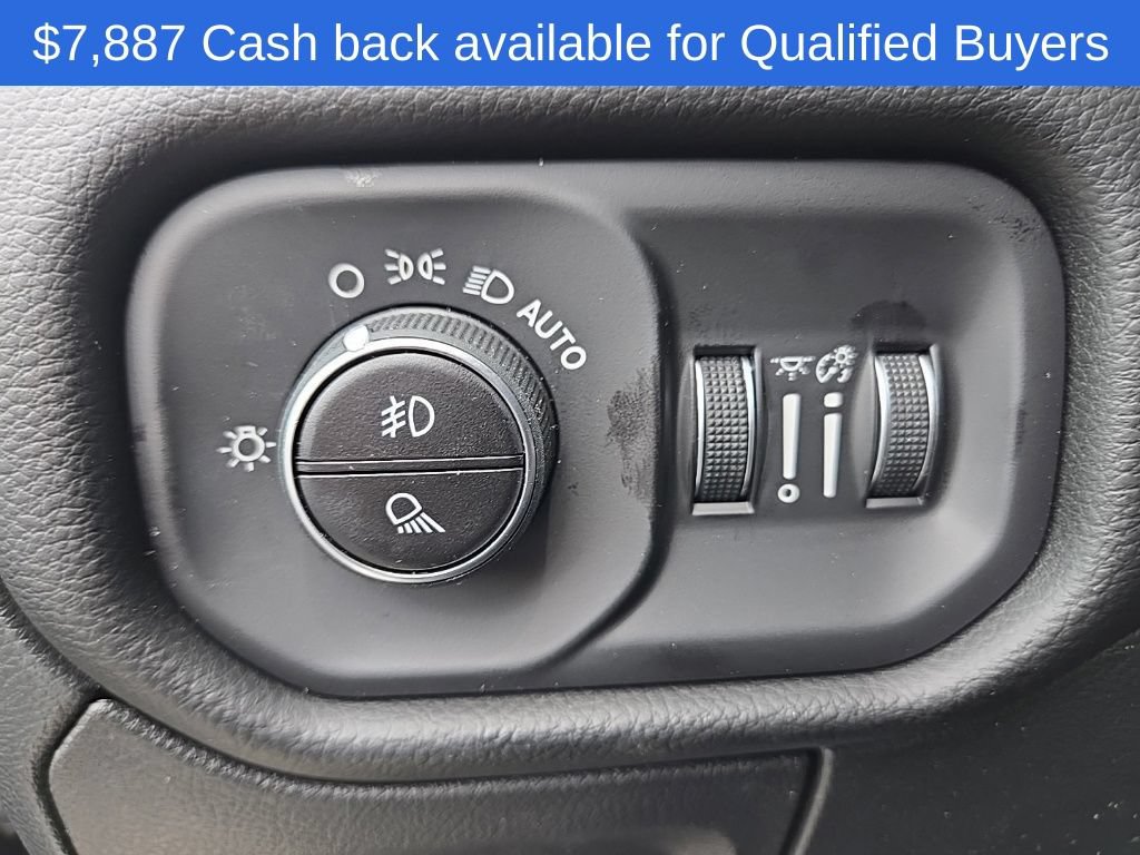 New 2026 RAM 1500 Big Horn AWD/4WD image 13