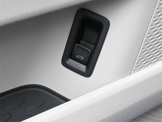 New 2025 Volkswagen ID. Buzz 1st Edition image 20