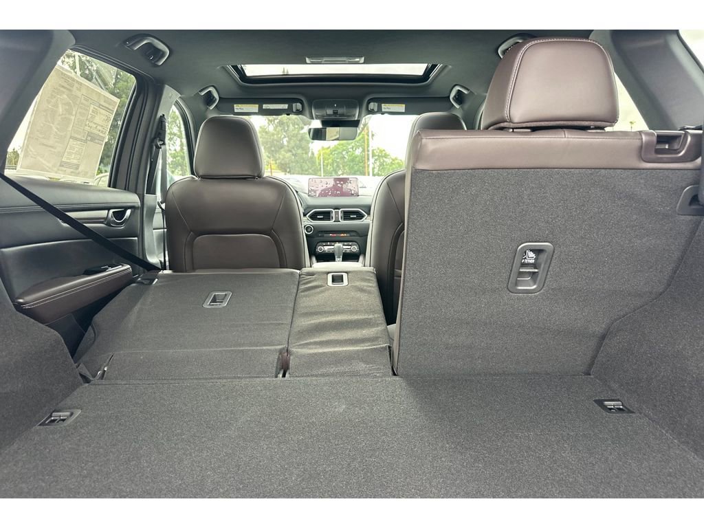 New 2025 MAZDA CX-5 Signature image 14