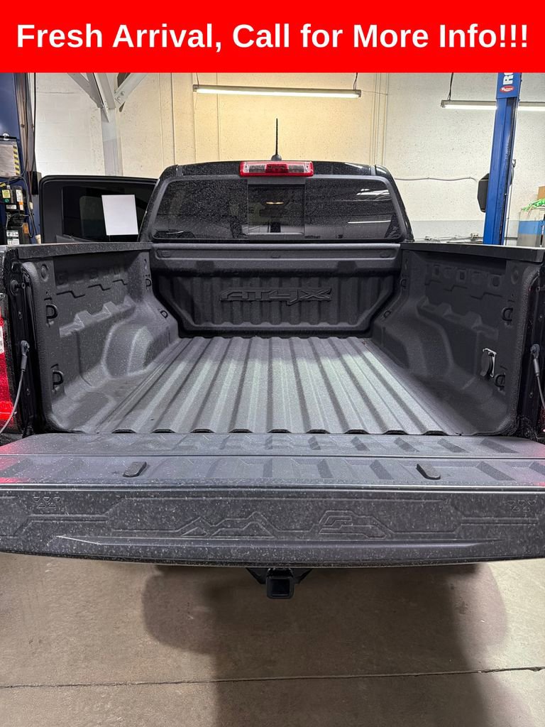 Used 2024 GMC Canyon AT4X AWD/4WD image 14