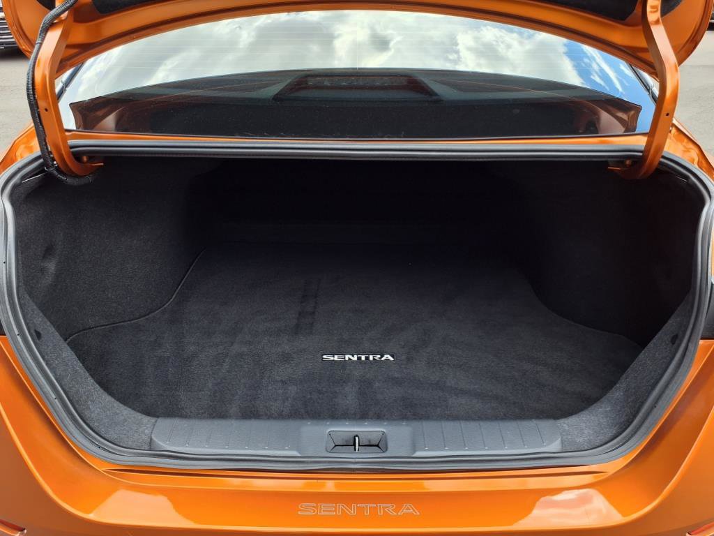 Used 2024 Nissan Sentra SR w/ SR Premium Package image 26