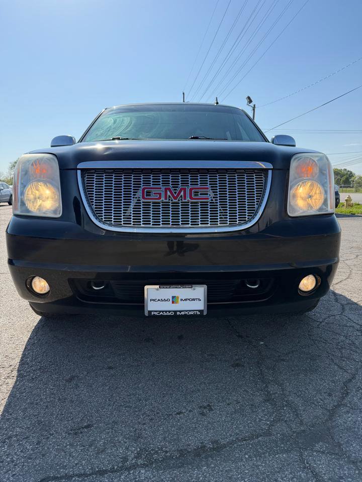 Used 2011 GMC Yukon XL SLT AWD/4WD image 14