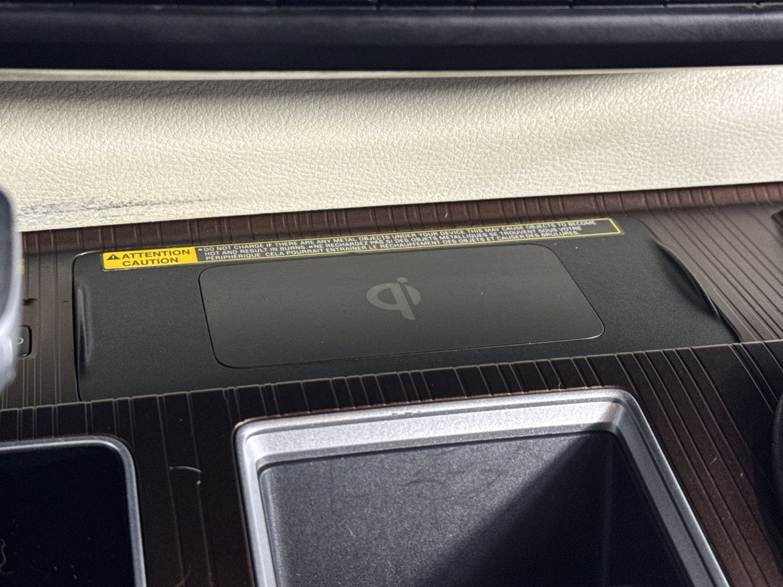 Used 2022 Toyota Sienna XLE image 36