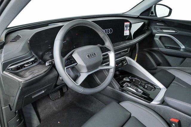New 2025 Audi Q5 Premium Plus AWD/4WD image 4