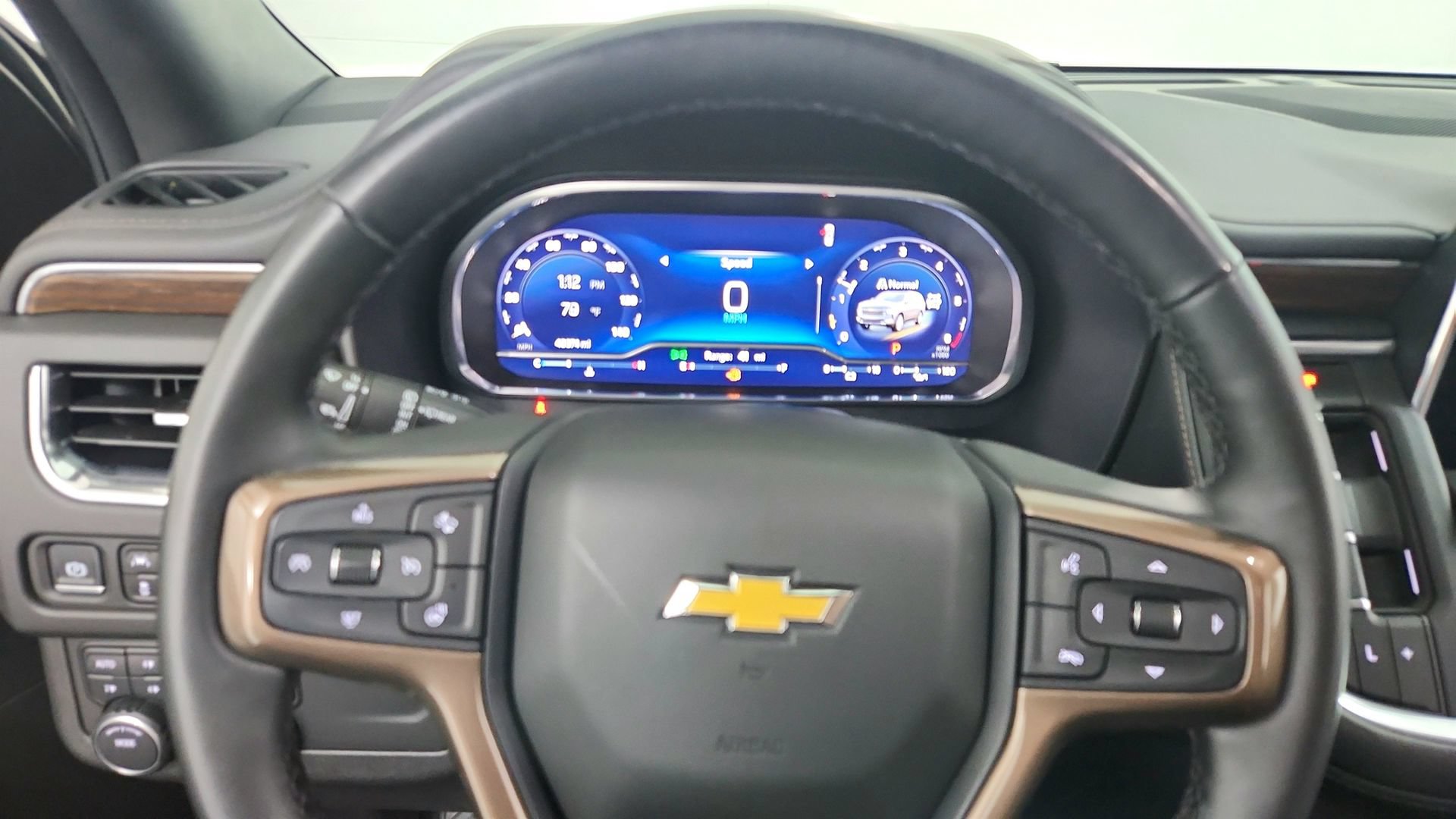 Used 2023 Chevrolet Suburban High Country AWD/4WD image 19