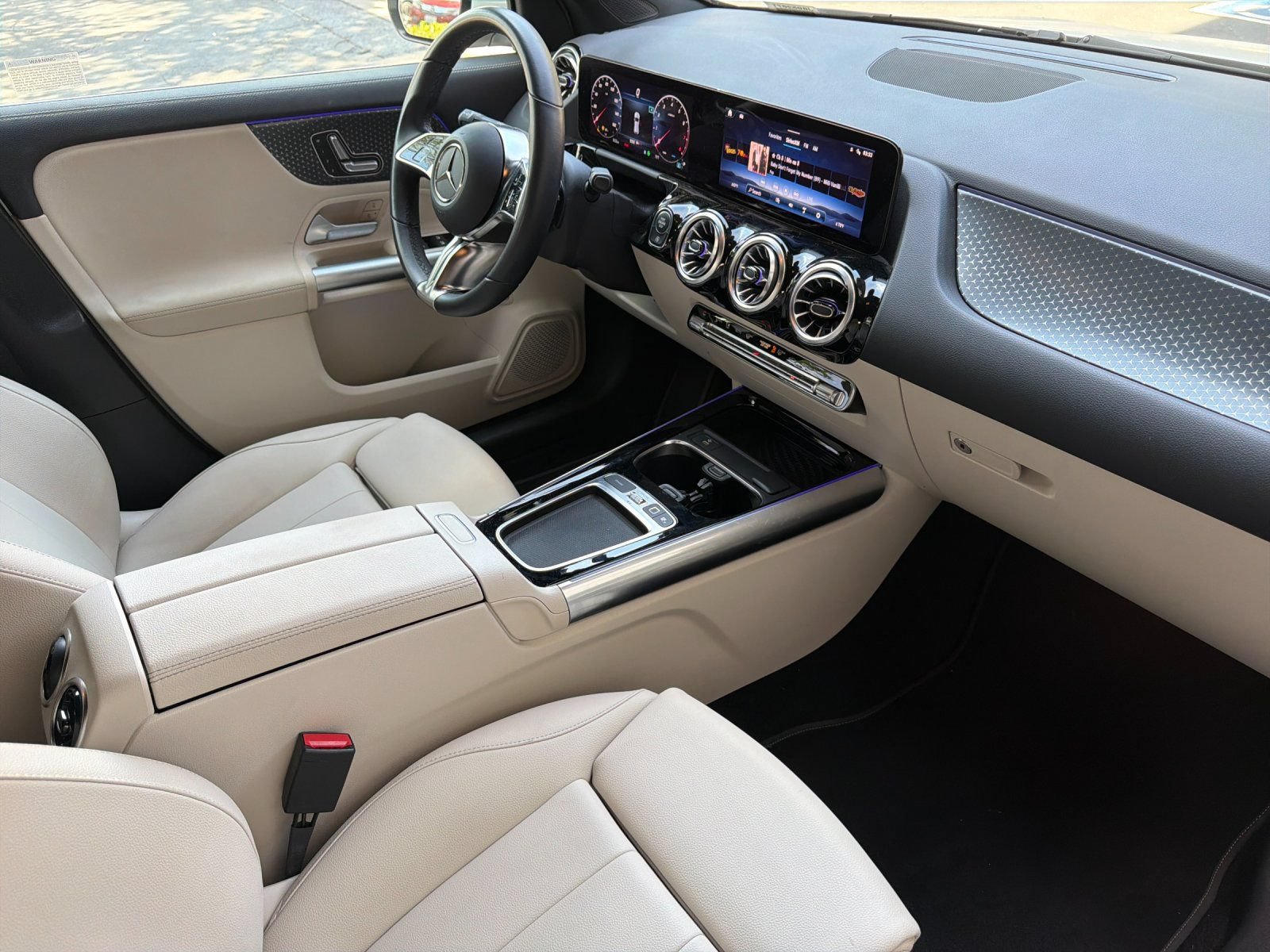 Certified 2025 Mercedes-Benz GLA 250 image 15