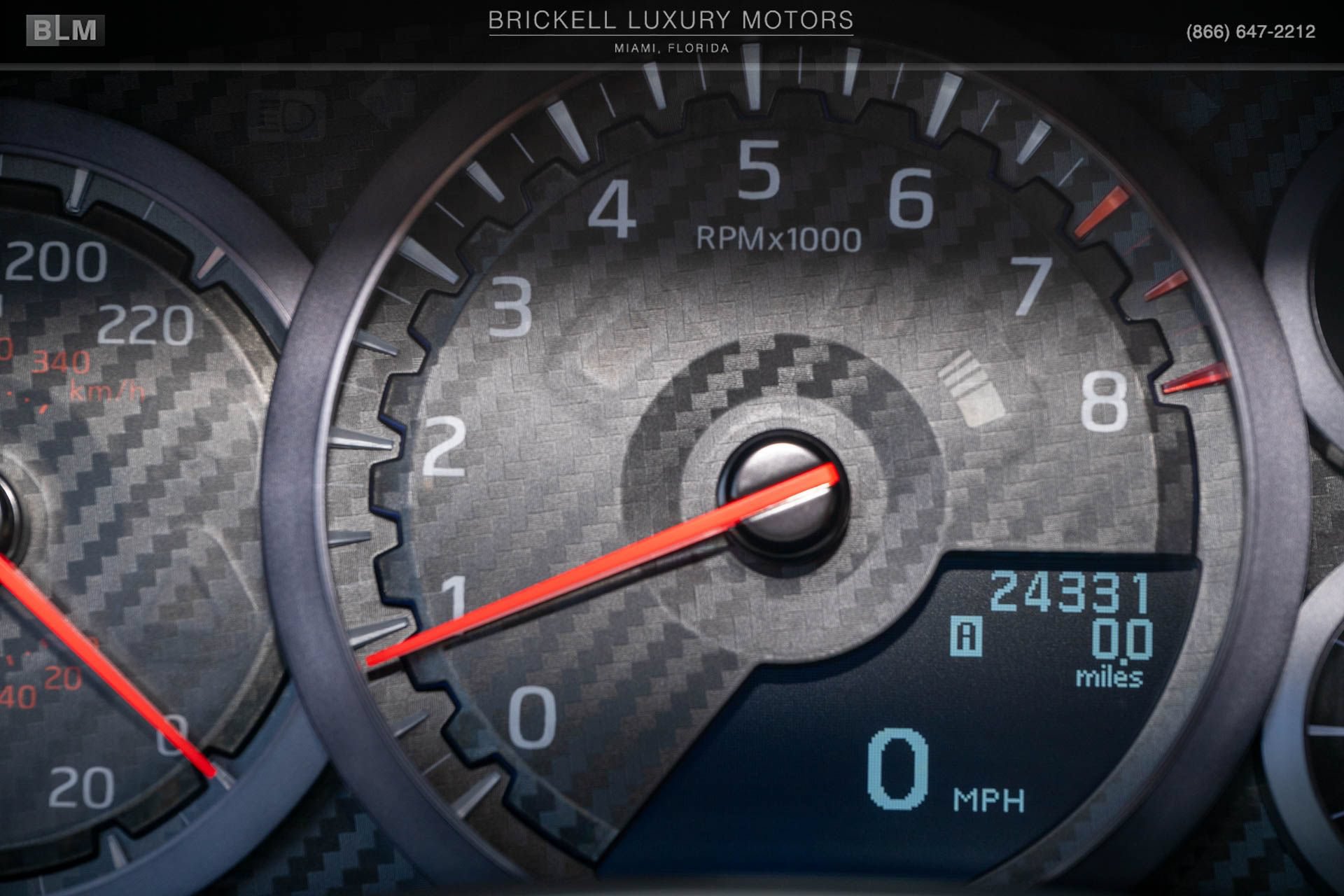 Used 2020 Nissan GT-R Premium w/ Premium Interior Package AWD/4WD image 35