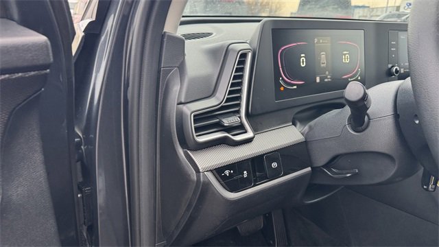 Used 2023 Kia Sportage LX image 20