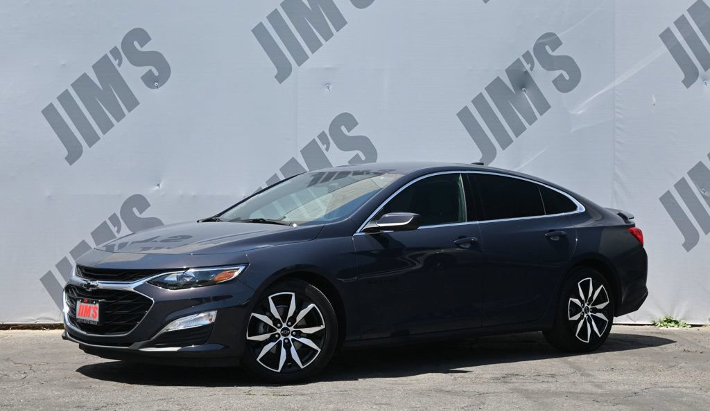 Used 2025 Chevrolet Malibu RS