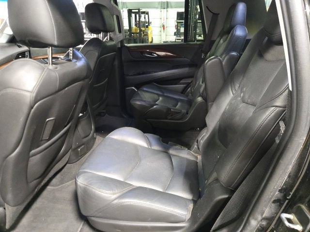 Used 2020 Cadillac Escalade Premium Luxury AWD/4WD image 12