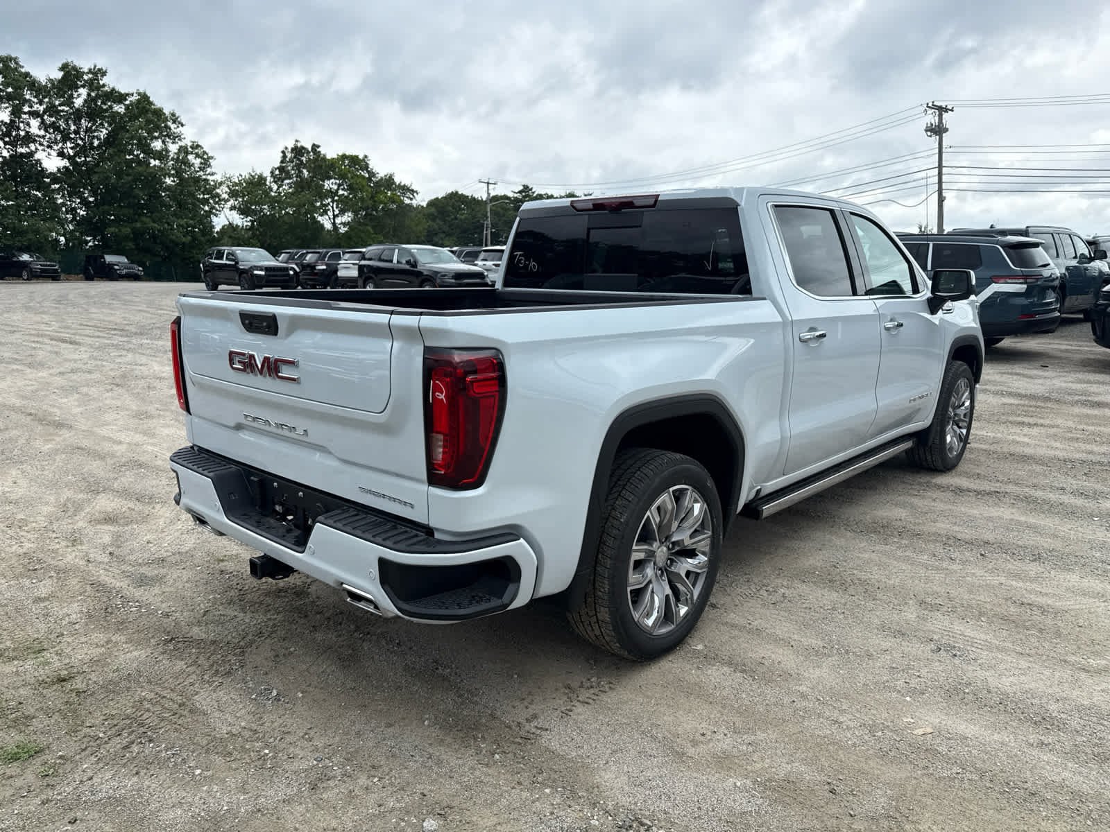 New 2026 GMC Sierra 1500 Denali w/ Denali Reserve Package AWD/4WD image 5