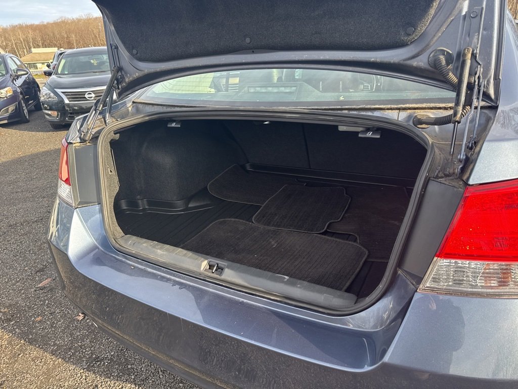 Used 2013 Subaru Legacy 3.6R Limited image 44