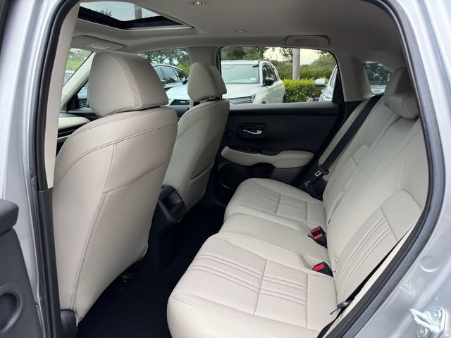Used 2024 Honda HR-V EX-L image 16
