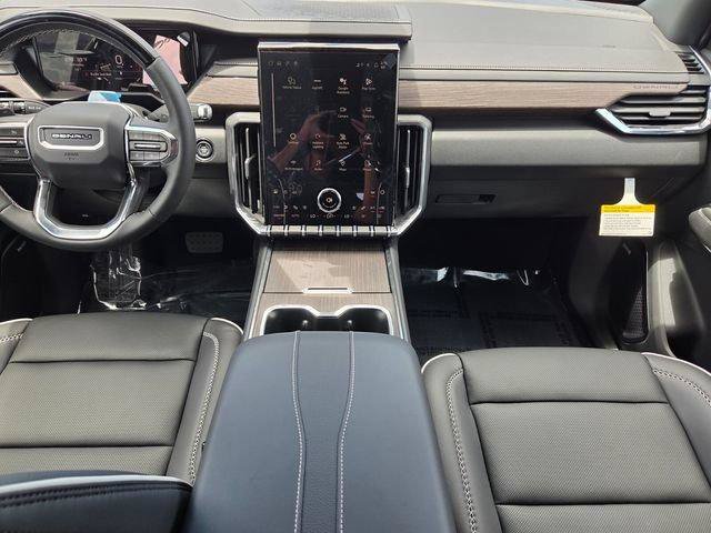 New 2026 GMC Acadia Denali w/ Super Cruise Package FWD image 16