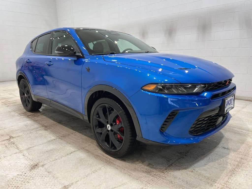 New 2024 Dodge Hornet R/T Plus image 41