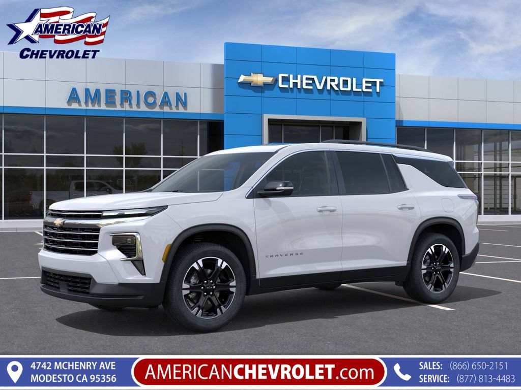 New 2027 Chevrolet Traverse LT w/ Sun and Wheel Package FWD image 3