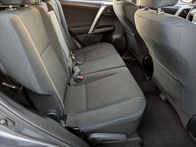 Used 2017 Toyota RAV4 LE image 18