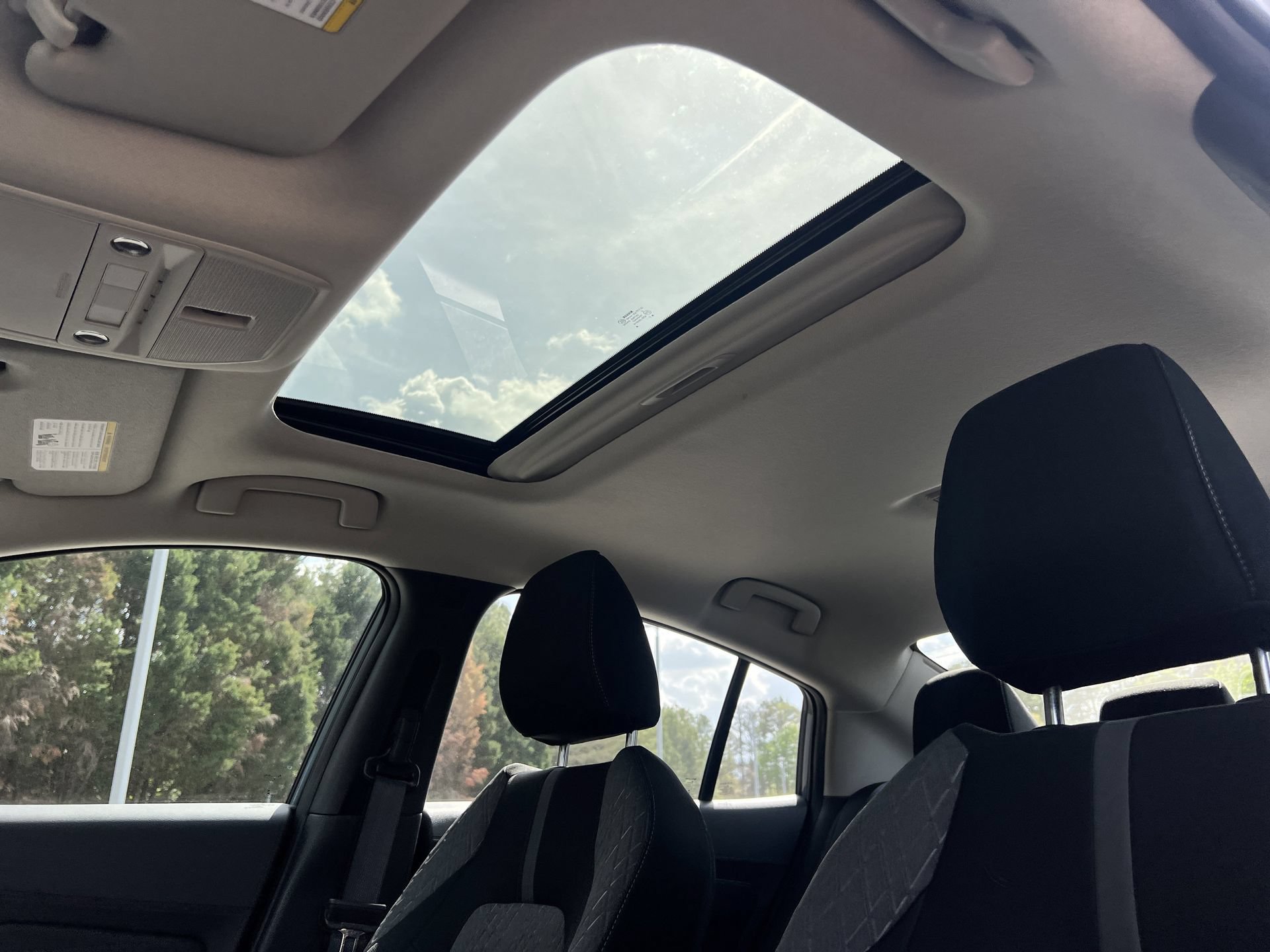 New 2026 Nissan Sentra SV w/ SV Convenience Package FWD image 11