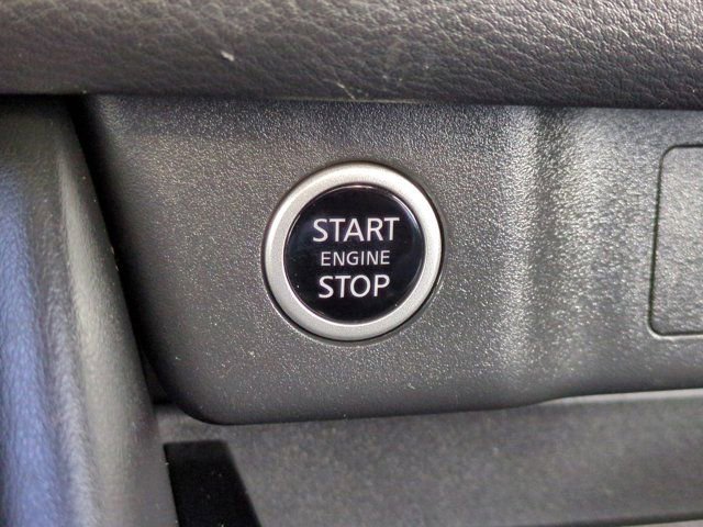 Used 2023 Nissan Rogue SL w/ SL Premium Package image 28