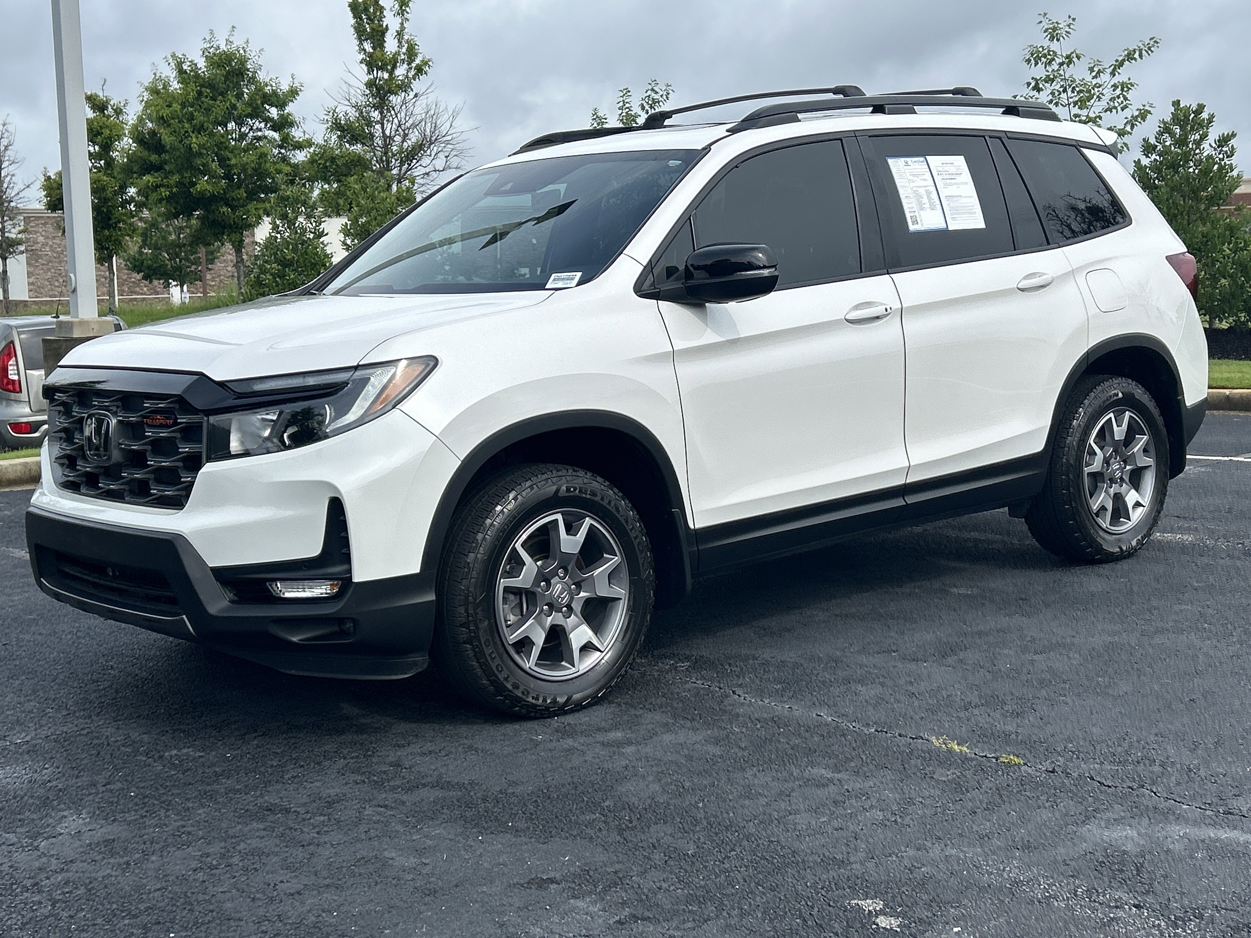 Used 2023 Honda Passport TrailSport image 5