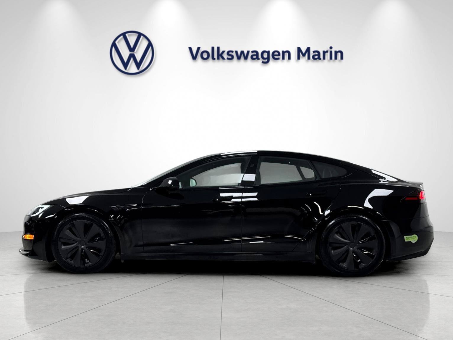 Used 2023 Tesla Model S Standard Range AWD/4WD image 2