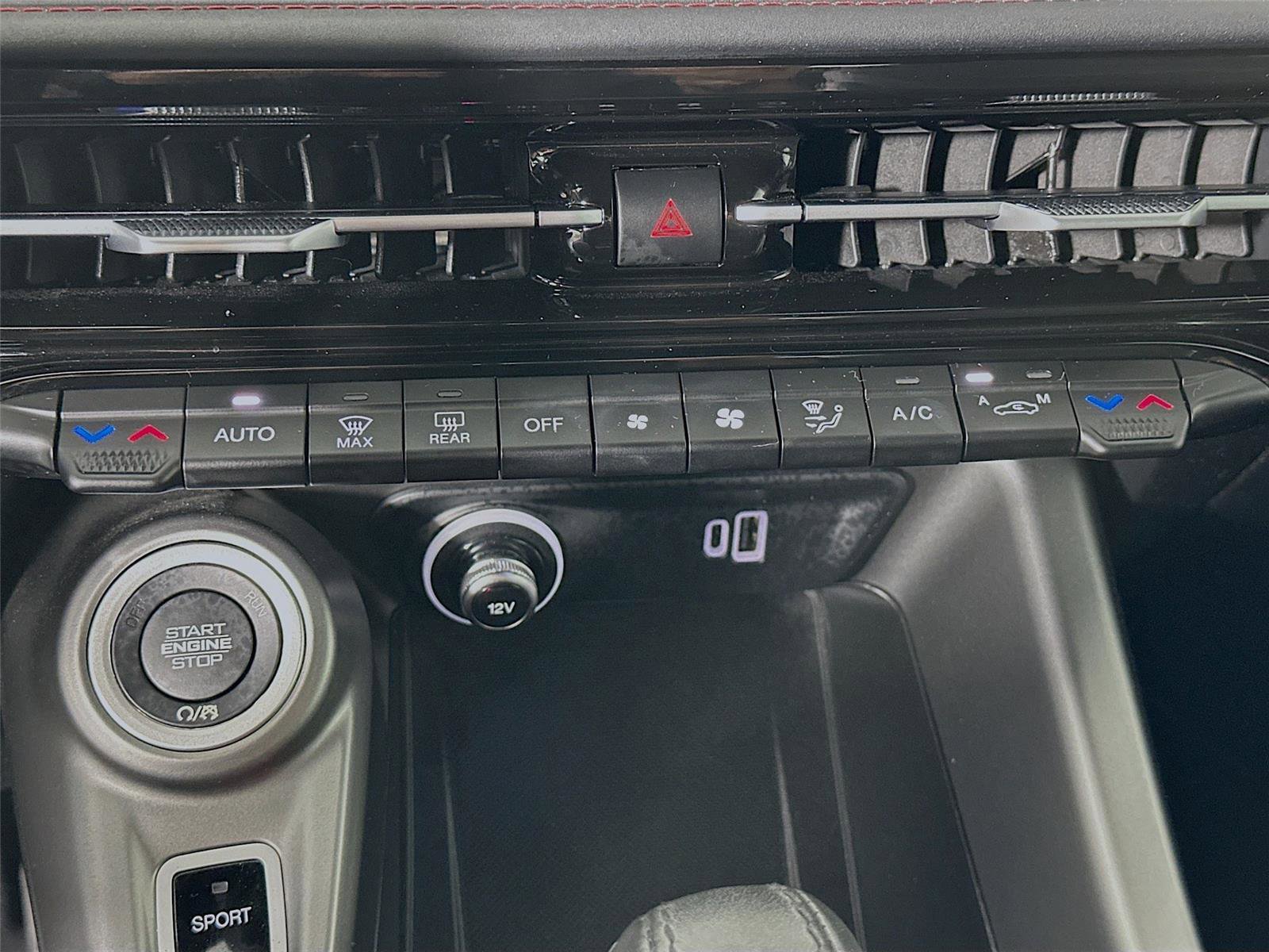 Used 2024 Dodge Hornet R/T w/ R/T Blacktop Package image 16