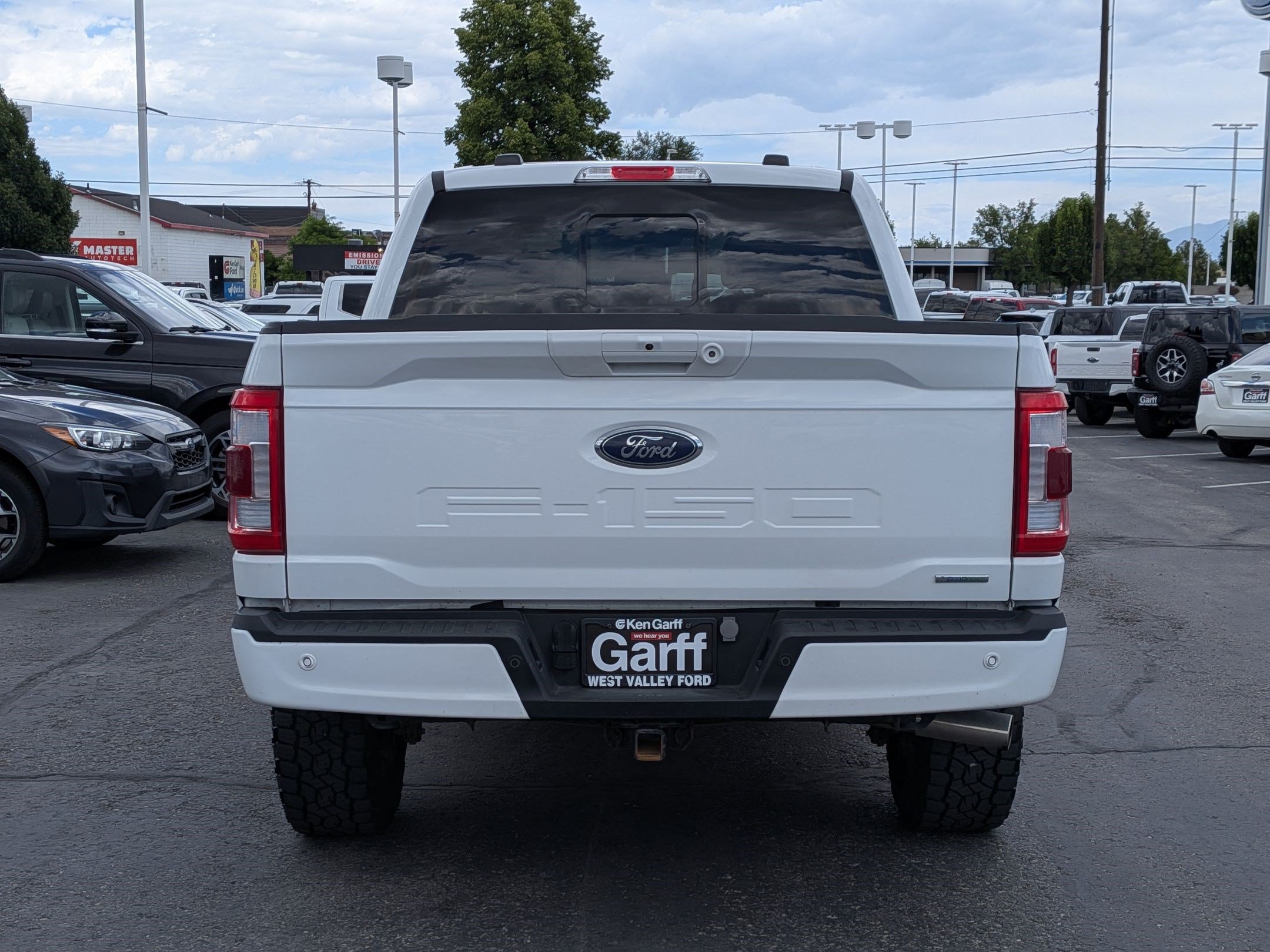 Used 2023 Ford F150 Lariat w/ Equipment Group 502A High AWD/4WD image 5