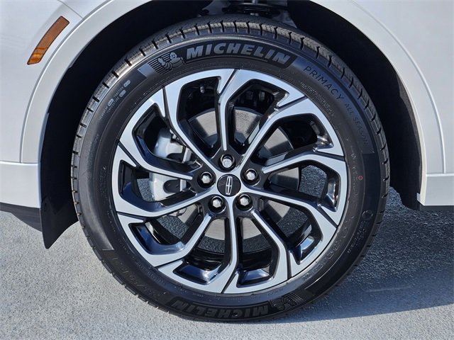 New 2026 Lincoln Nautilus Reserve image 10