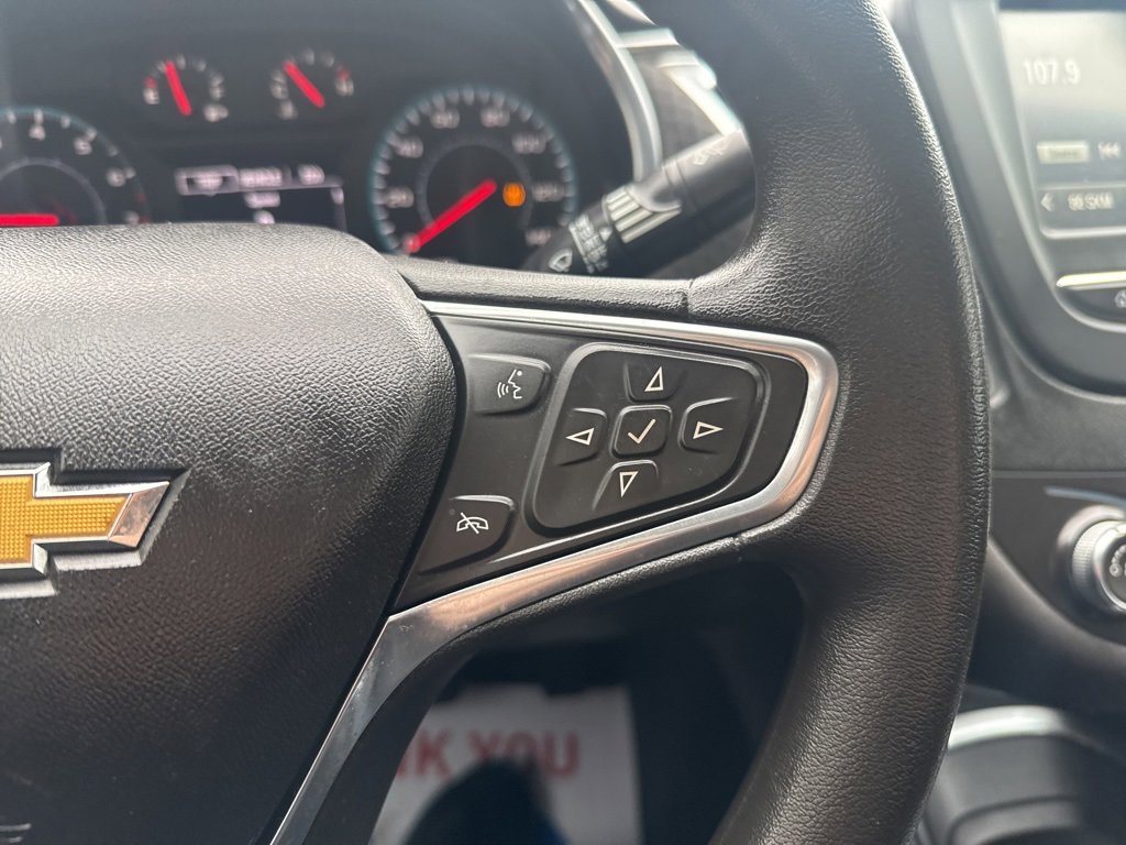 Used 2018 Chevrolet Malibu LT image 18