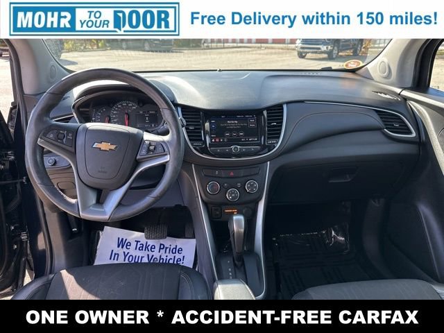 Used 2022 Chevrolet Trax LT w/ LT Convenience Package image 35