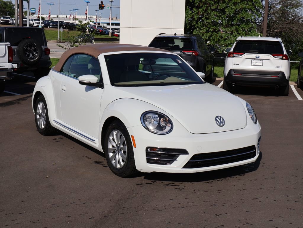 Used 2019 Volkswagen Beetle 2.0T S FWD image 8