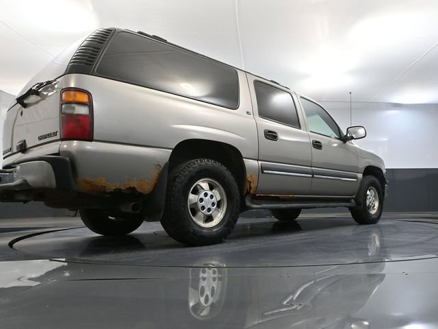 Used 2002 Chevrolet Suburban LS image 45