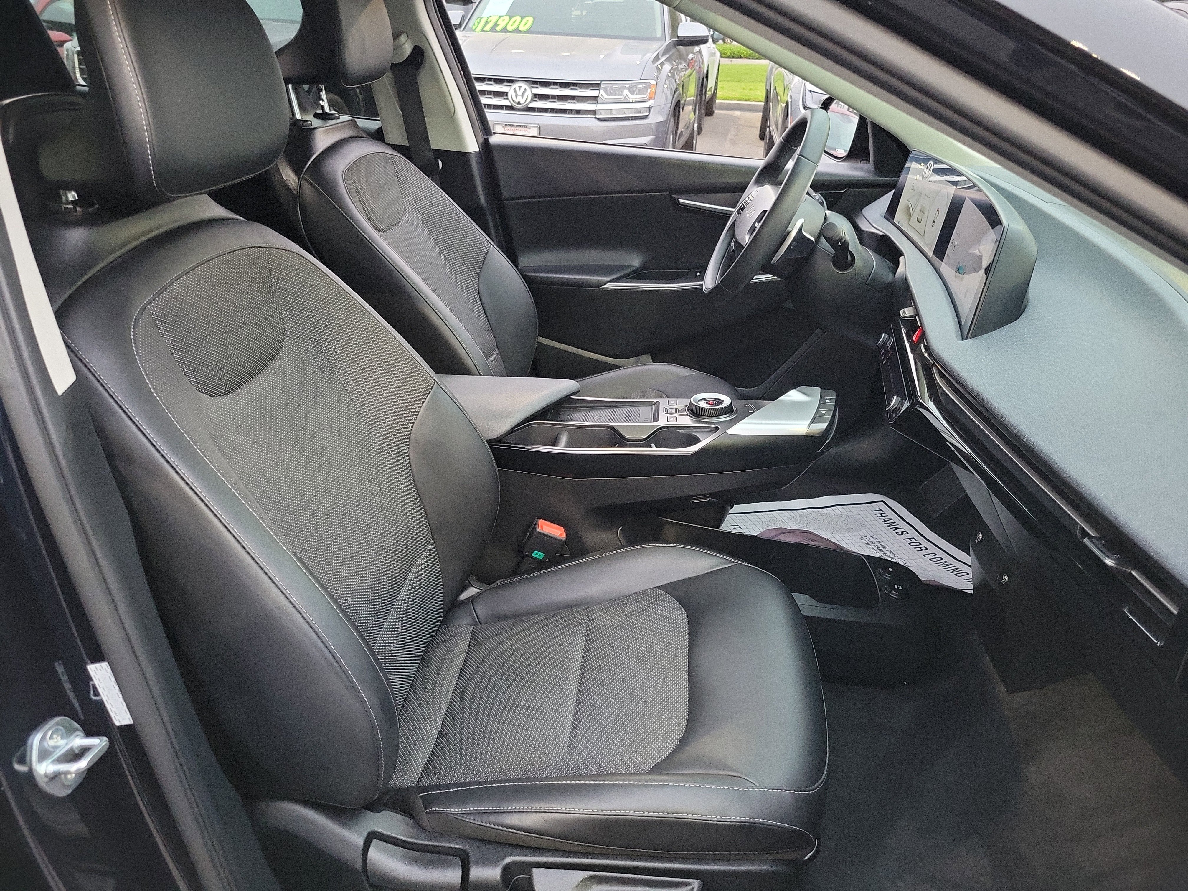 Used 2024 Kia EV6 Light image 19