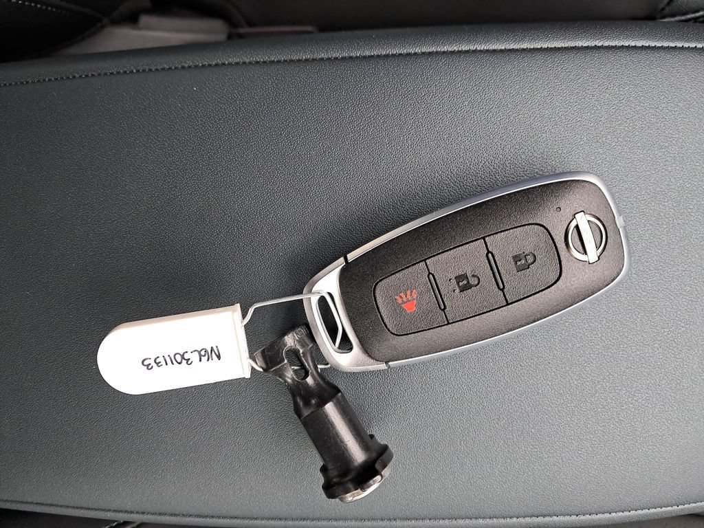 New 2026 Nissan Leaf SV+ w/ Floor Mat Package (SV+) FWD image 30