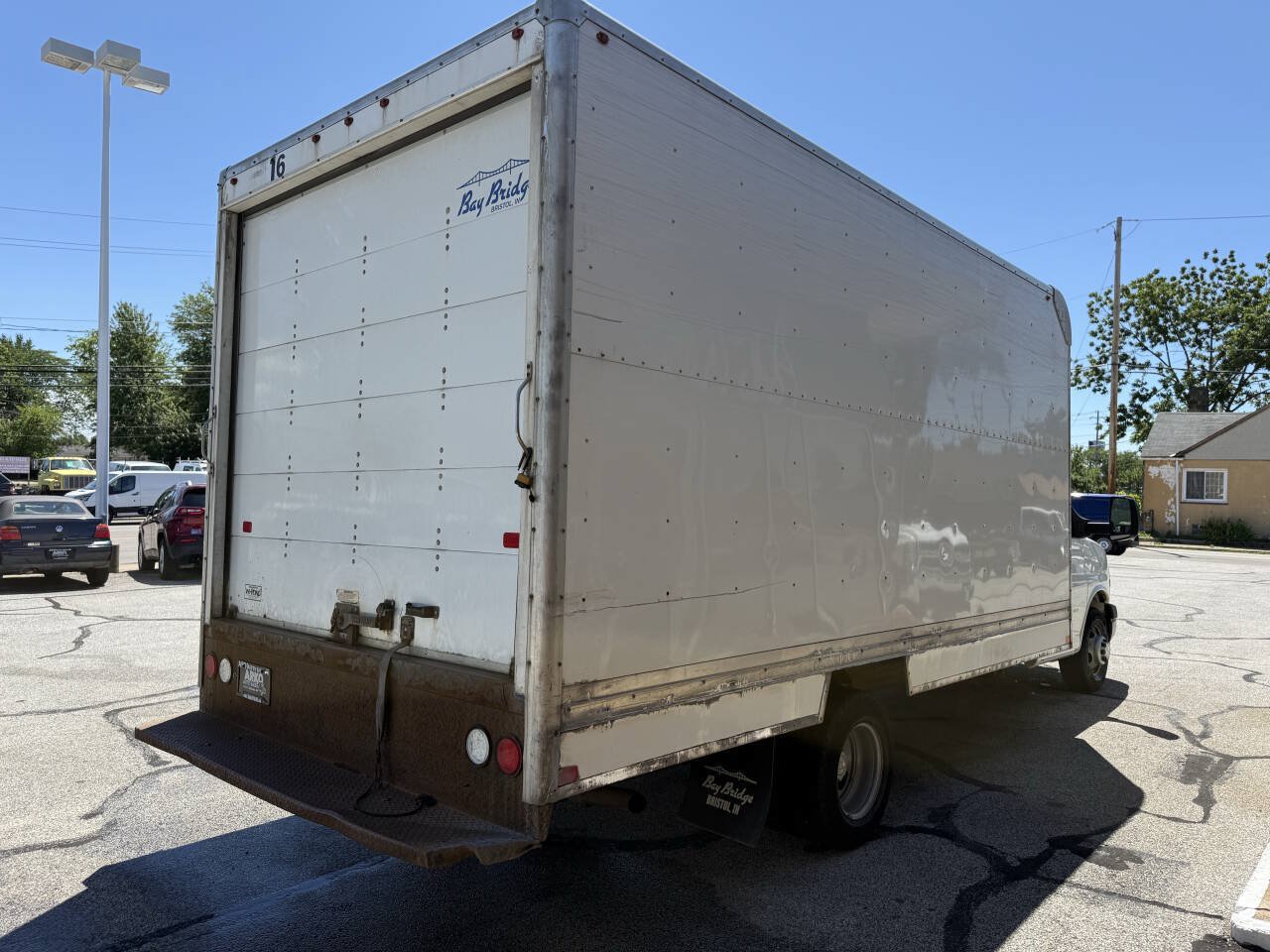 Used 2019 Chevrolet Express 3500 Extended w/ Driver Convenience Package RWD image 9