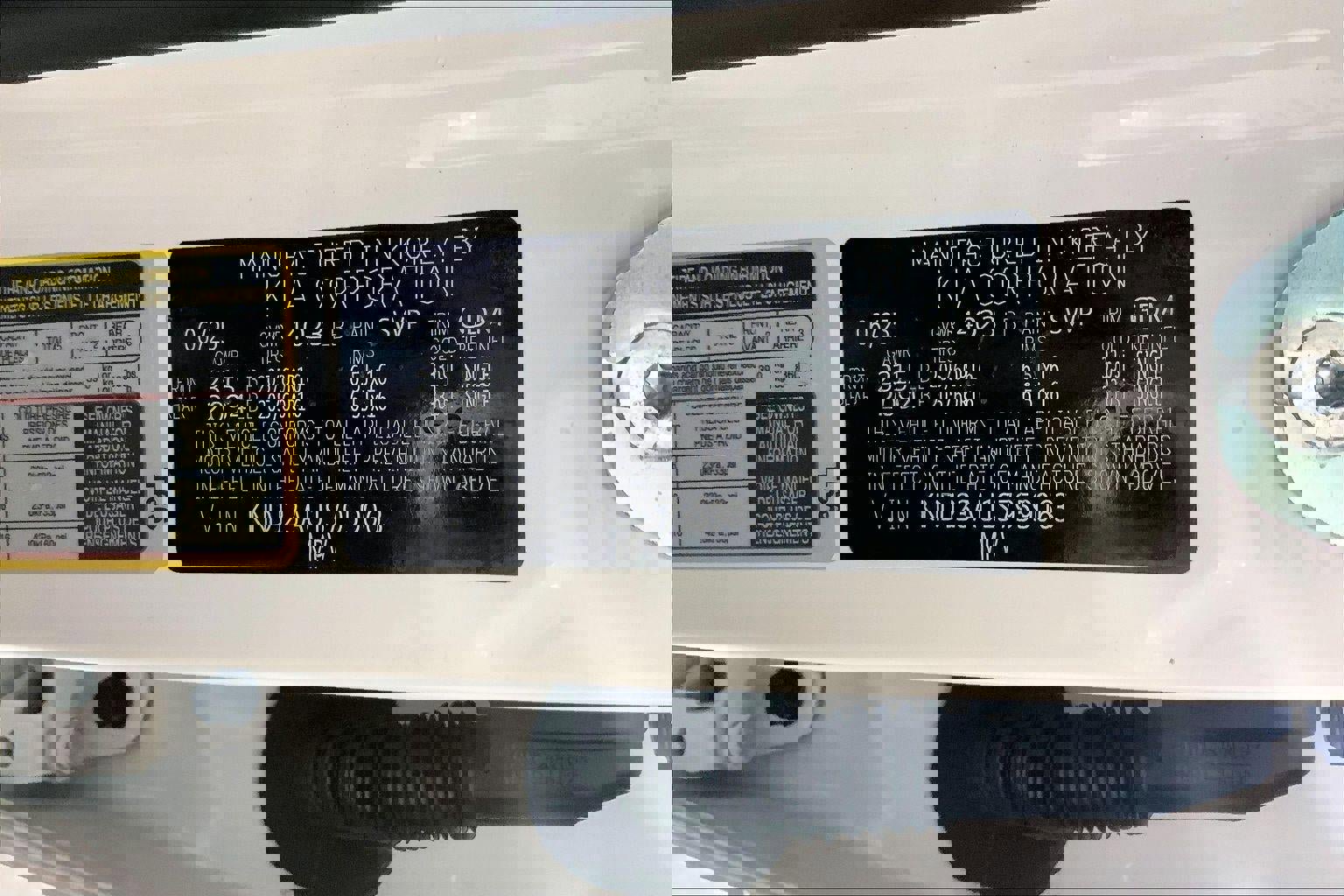 Used 2025 Kia Soul LX FWD image 31