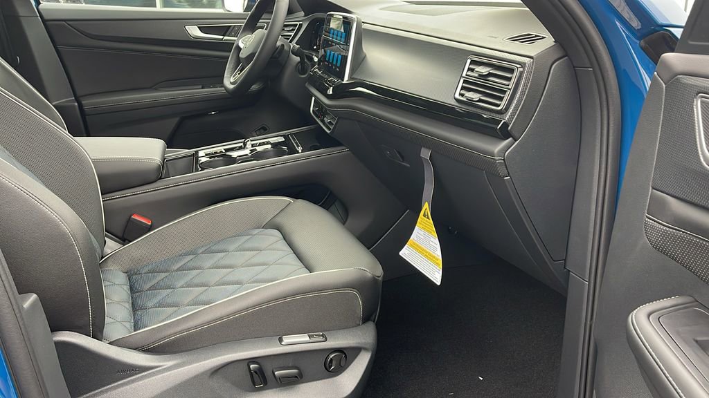 New 2025 Volkswagen Atlas Cross Sport SEL Premium R-Line image 34