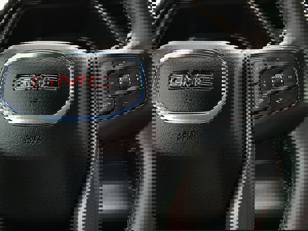 Used 2024 GMC Sierra 1500 AT4 w/ Technology Package image 23