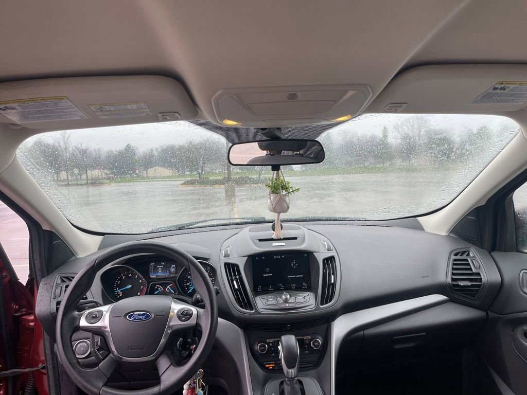 Used 2016 Ford Escape SE w/ Equipment Group 201A image 12