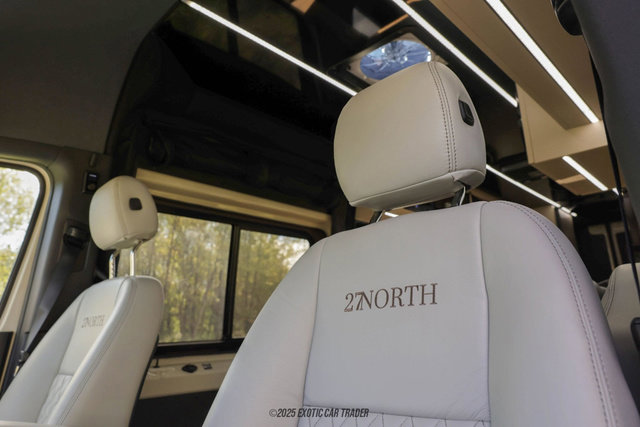 Used 2025 Mercedes-Benz Sprinter 2500 image 38