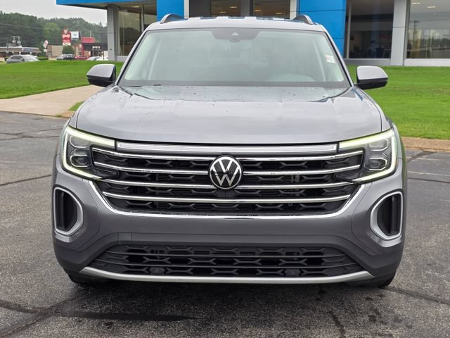 Used 2025 Volkswagen Atlas SE FWD image 4