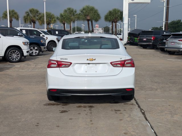 Used 2022 Chevrolet Malibu LT w/ LPO, Floor Liner Package FWD image 6
