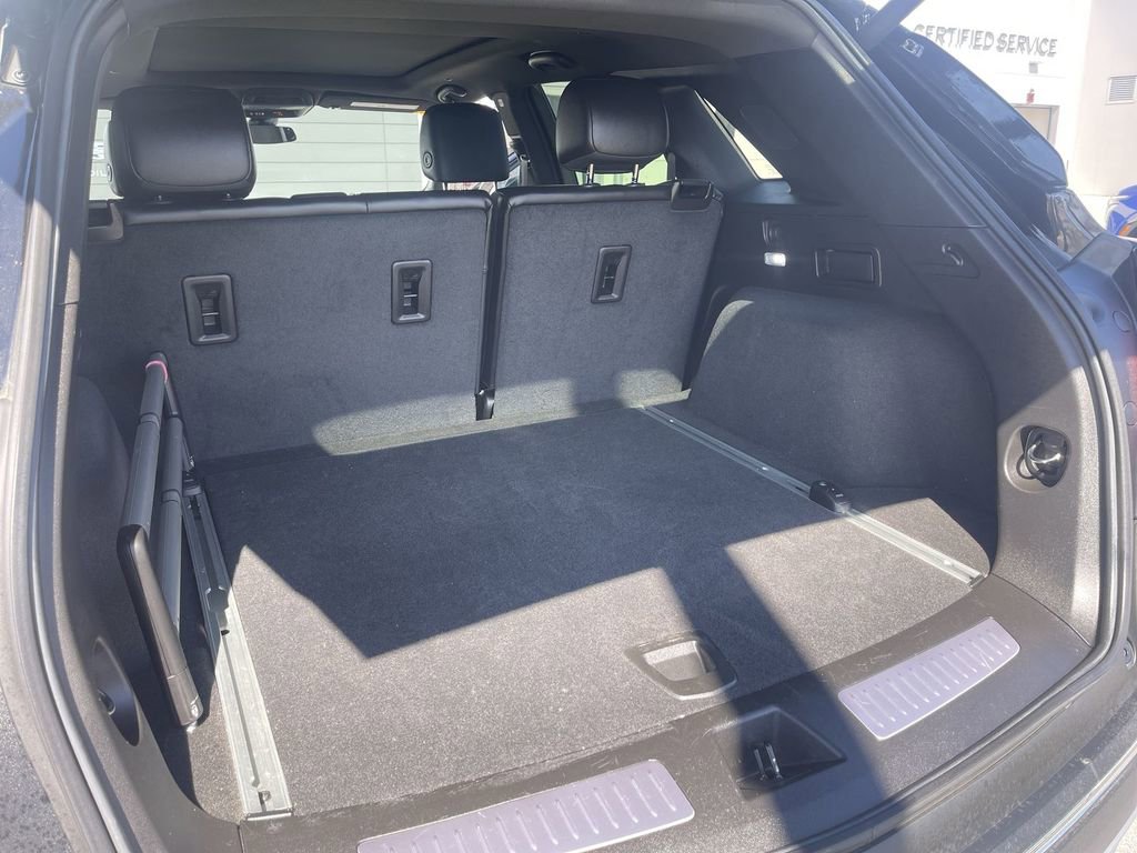 Certified 2023 Cadillac XT5 Premium Luxury image 7