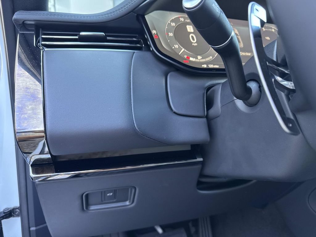 New 2026 Land Rover Range Rover Sport SE AWD/4WD image 29