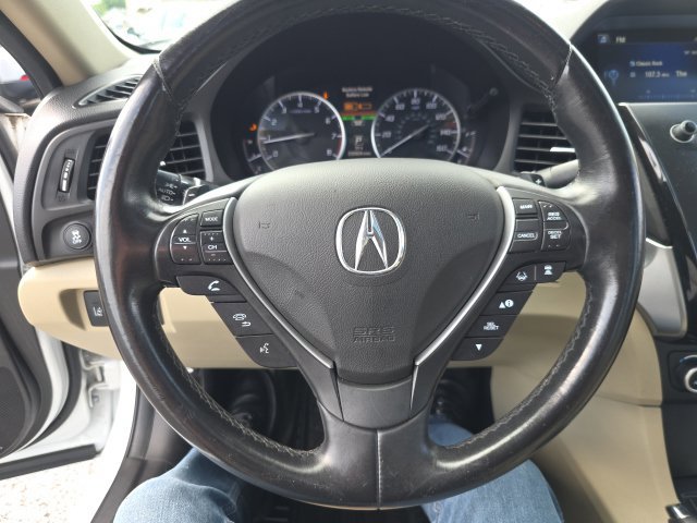Used 2016 Acura ILX w/ Technology Plus Package FWD image 19