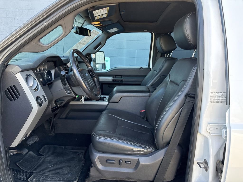 Used 2016 Ford F350 Lariat w/ Lariat Ultimate Package image 28