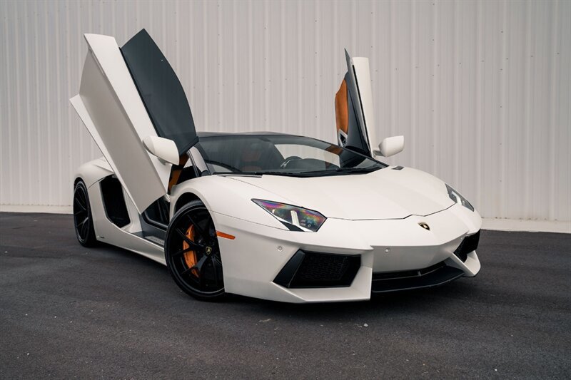 Used 2014 Lamborghini Aventador LP 700-4 image 18