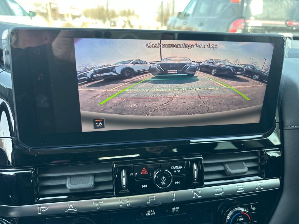 New 2026 Nissan Pathfinder SV image 31