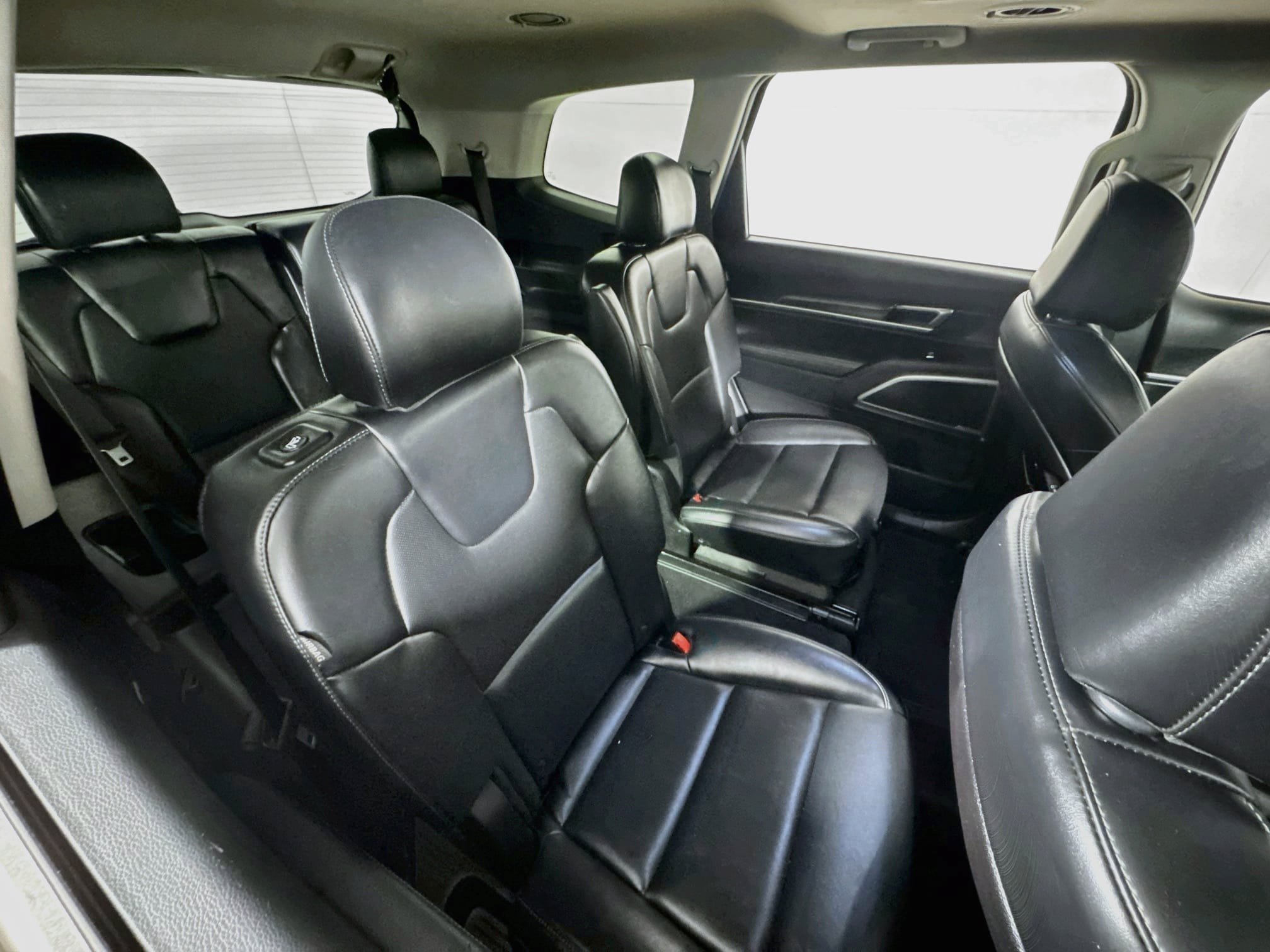 Used 2025 Kia Telluride S AWD/4WD image 27